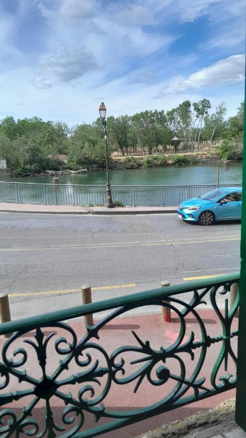 Appartement Authentique Au Bord Du Fleuve Herault Agde Exterior foto